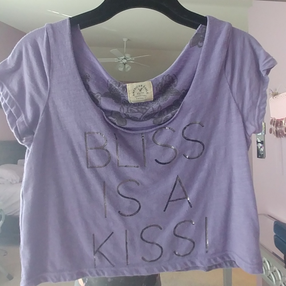 American Eagle crop top